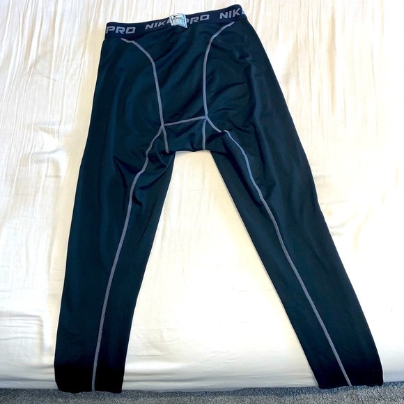 Nike Pro Athletic Compression Tights - Picture 2 of 5